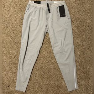 LULULEMON SURGE HYBRID PANT NWT